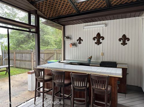 405 Glenn Rd, Jackson Twp, NJ 08527-2941