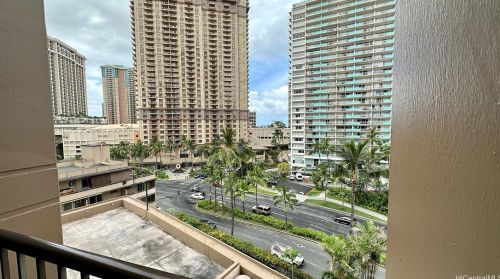 1778 Ala Moana Blvd, Honolulu HI  96815-1658 exterior