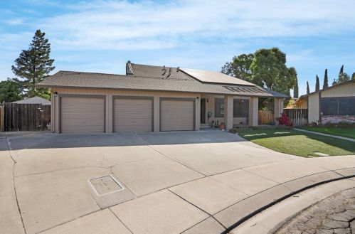 1309 Ruffino Ct, Manteca, CA 95336-6245
