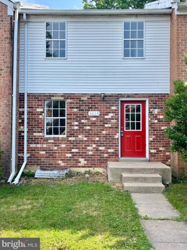 4614 Central Park Dr, Woodbridge, VA 22193-3044