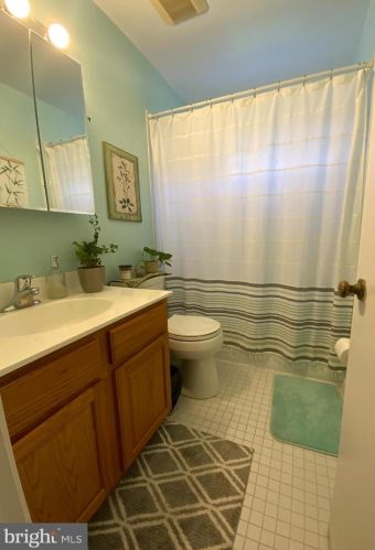 10109 Kinross Ave, Silver Spring MD 20901-2013 exterior