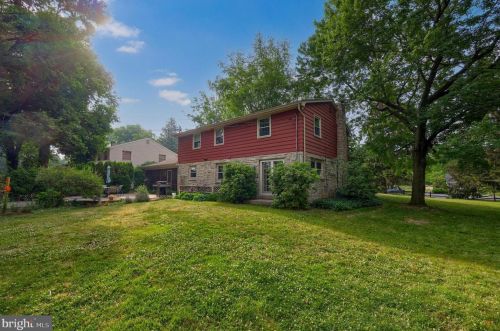 149 Roosevelt Blvd, Lancaster PA  17601-4039 exterior