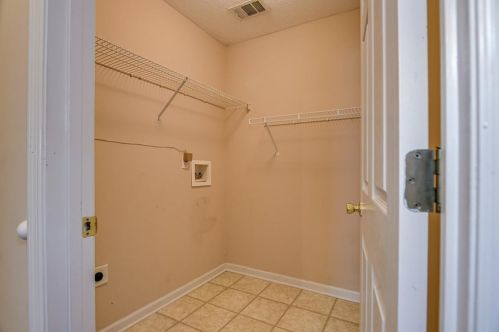 586 Bradford Ln, Evans GA  30809-3689 exterior