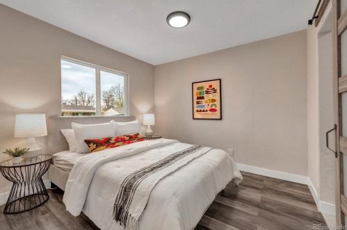 1601 Knox Ct, Denver CO  80219-4526 exterior