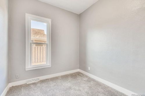 255 4th Ave, Denver CO  80203-4007 exterior