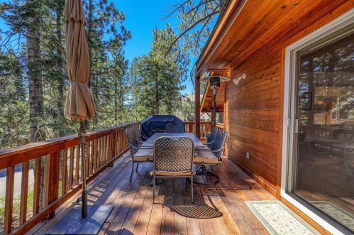 12150 Bennett Flat Rd, Truckee, CA 96161-6200