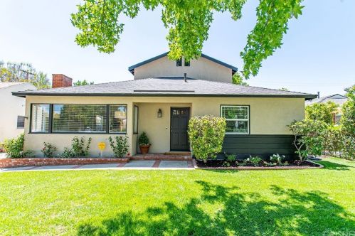 5435 Columbus Ave, Van Nuys, CA 91411-3512