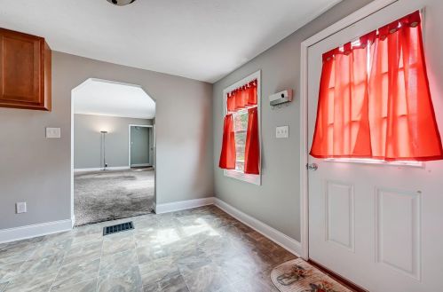 245 Harvest Ln, Cincinnati OH exterior