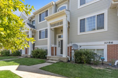 1084 Savoy Ct, Elk Grove Vlg, IL 60007-3480