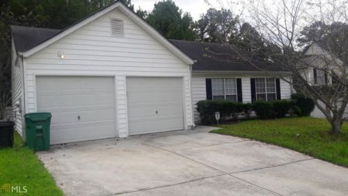 2723 Cedar Trace Dr, Ellenwood, GA 30294-1296