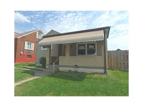 2415 Cleveland St, Mckeesport, PA 15132-5720