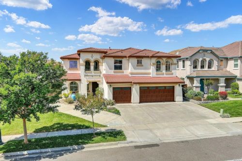 5077 Ellis Godfrey Dr, Fairfield CA  94533-8959 exterior