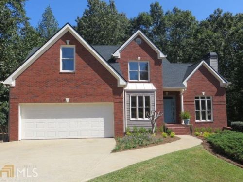 5712 Falls View Dr, Buford, GA 30518-1347