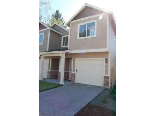 17235 Woodward Ct, Portland, OR 97236-1591