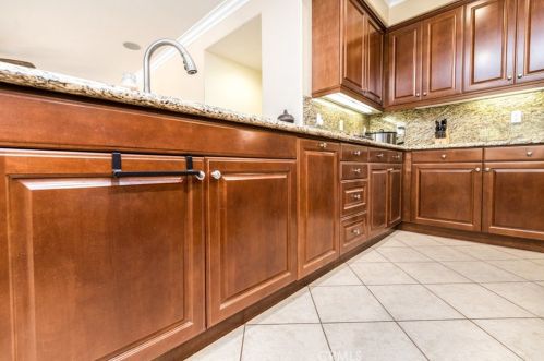 16352 Sierra Heights Dr, Riverside CA  92503-8457 exterior