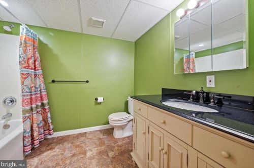 36 Bear Brook Rd, Princeton NJ  08540-6216 exterior