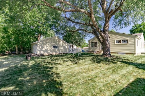 1122 Hubbard Ave, Saint Paul MN  55104-1425 exterior