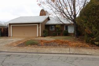 2420 Celestial St, Redding, CA 96002-3408
