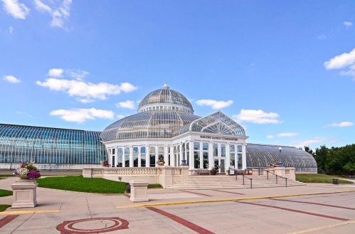 879 Hoyt Ave, Saint Paul MN  55106-1042 exterior