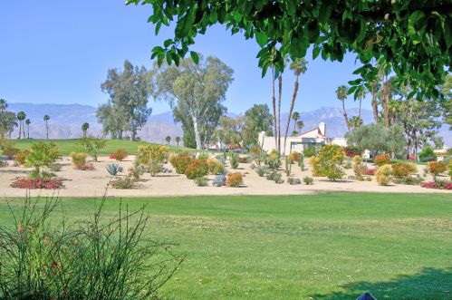 620 Hospitality Dr, Rancho Mirage, CA 92270-1312
