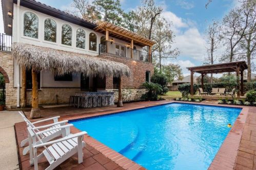 903 Carriage Hl Blvd, Conroe TX  77384-3618 exterior