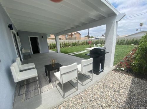 14412 Cordary Ave, Hawthorne CA  90250-8340 exterior