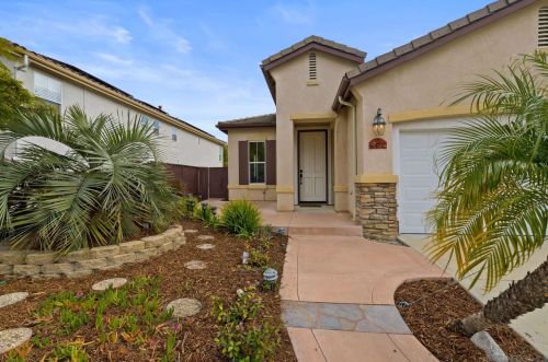 6472 Goldenbush Dr, Carlsbad, CA 92011-4202
