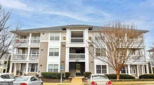 14151 Cuddy Loop, Woodbridge VA  22193-5913 exterior