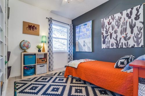 8714 Charing Cross Ln, Dallas TX  75238-3811 exterior