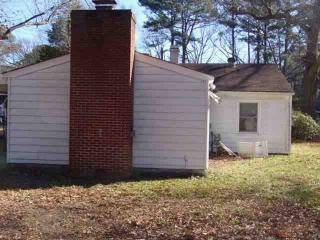205 Pine Grove Ave, Hampton, VA 23669-2278