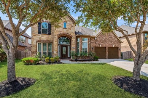 1637 Wimberly Hollow Ln, Richmond TX  77471-6667 exterior