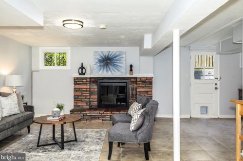 3703 Everton St, Silver Spring MD 20906-4345 exterior