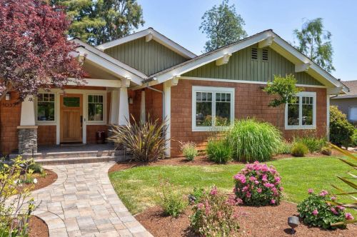 1035 Rilma Ln, Los Altos, CA 94022-1092