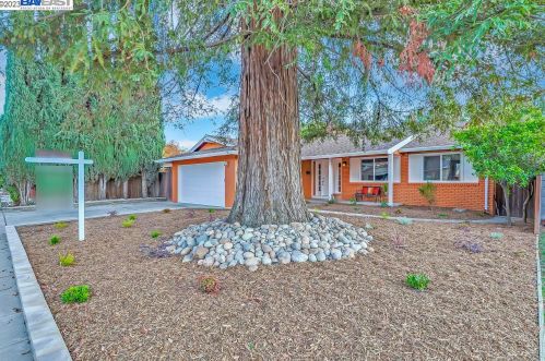 855 Avalon Way, Livermore, CA 94550-5822