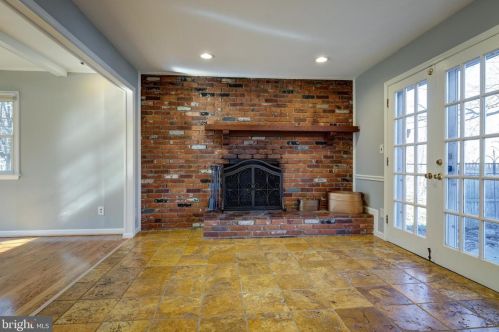 10422 Gatewood Ter, Silver Spring MD 20903-1508 exterior