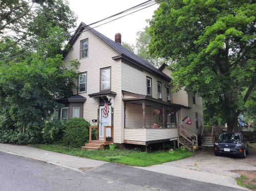 81 Franklin St, Somersworth, NH 03878-2513