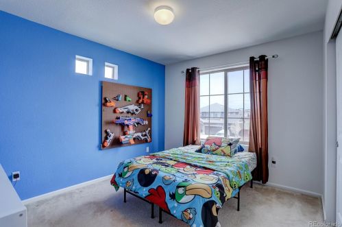 5037 Addison Way, Aurora CO 80016-5390 exterior