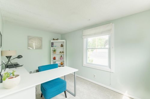 1462 Hazel St, Saint Paul MN  55119-4221 exterior