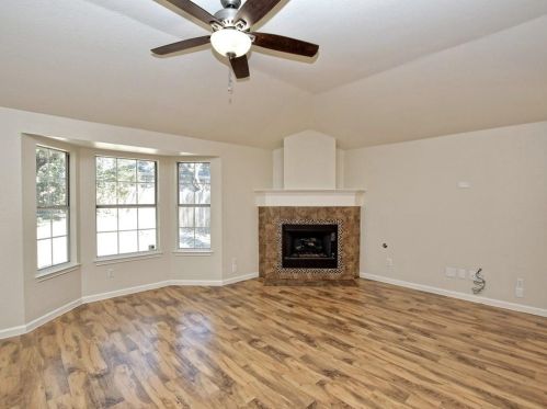 6412 Clay Allison Pass, Austin TX  78749-2700 exterior