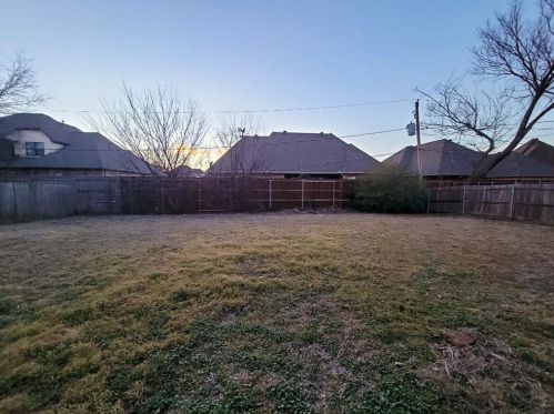 7409 Timberhill Dr, Fort Worth TX  76182-6015 exterior