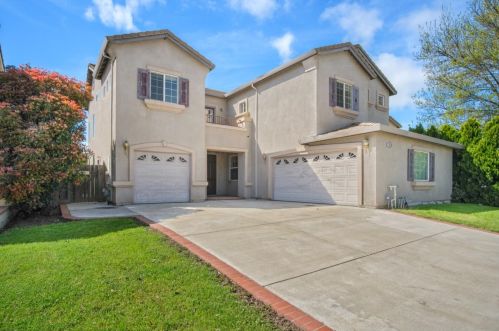 1576 Poppy Hills Ln, Tracy, CA 95377-8701