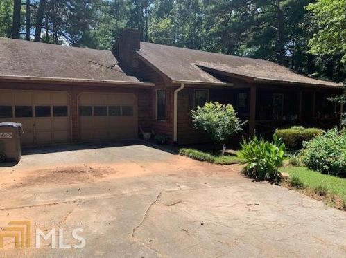 1924 Goode Rd, Conyers, GA 30094-3316
