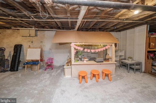 116 Ross St, Lancaster PA  17602-1927 exterior