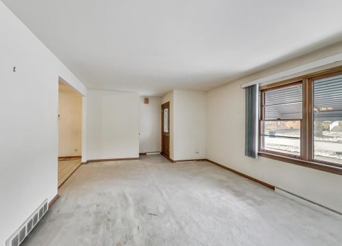 824 Fernandez Ave, Arlington Hts IL  60004-5316 exterior