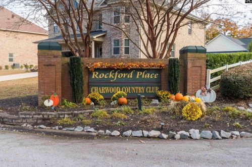 140 Clubhouse Dr, Cayce-West Columbia, SC 29172-2586