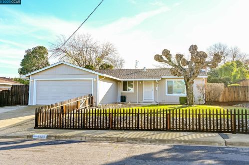 1339 Montana Dr, Concord, CA 94521-4129