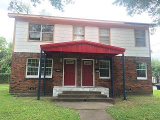 1604 Alabama St, Houston TX  77006-4102 exterior