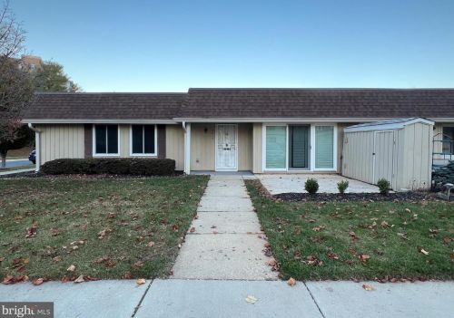 15015 Haslemere Ct, Silver Spring, MD 20906-1746