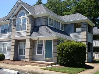 602 Rue Marseille, Chesapeake, VA 23320-6668