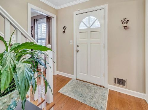 3217 Henderson Walk, Atlanta GA  30340-4327 exterior